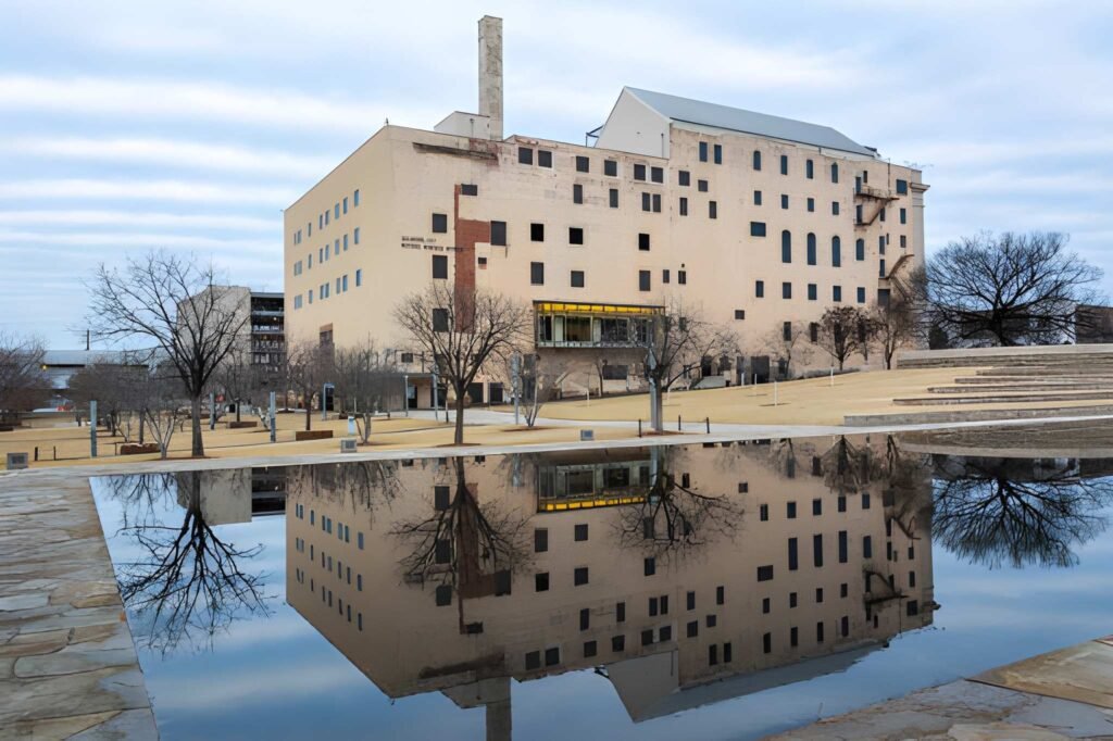 The Ultimate Guide to Living in Oklahoma City, Oklahoma The Unassuming Powerhouse of the Plains