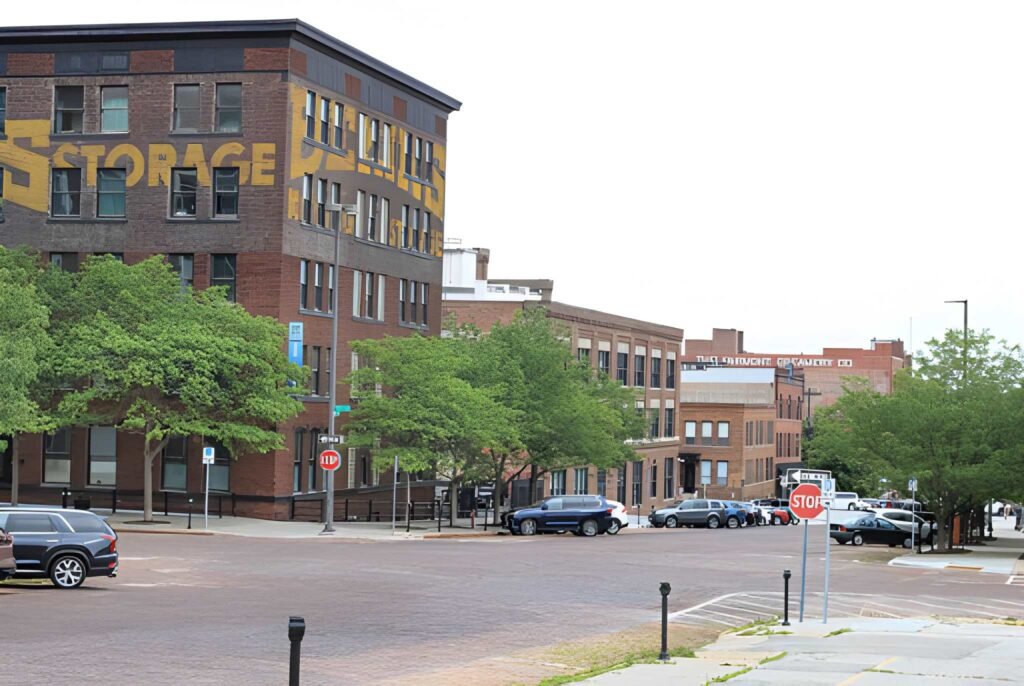 The 1,000 Square Foot Sweet Spot Securing Your Place in Omaha's Retail Landscape